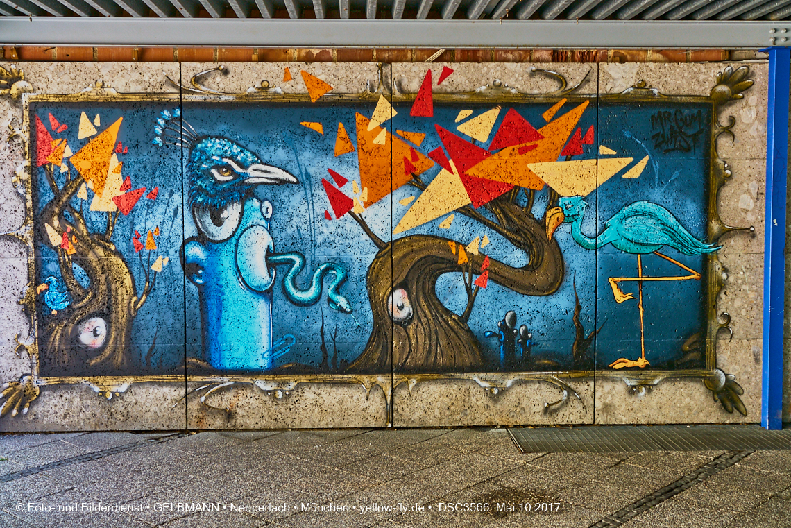 21.03.2017 - Abrissbaustelle Quiddezentrum in Neuperlach